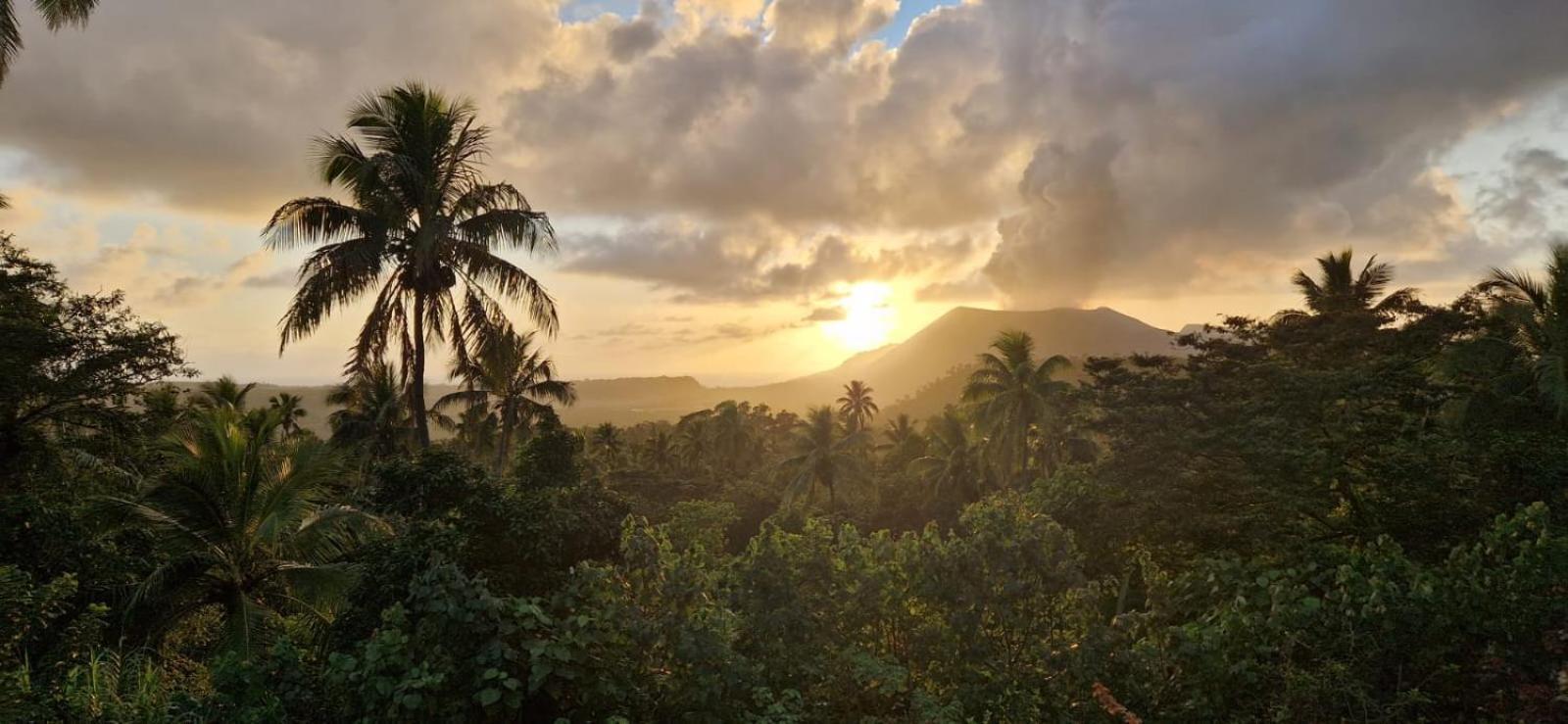 Tanna Lava View Bungalows Lénakel Exterior photo